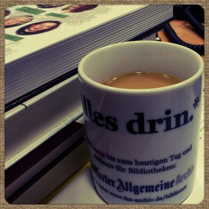 Photo by bibliothekarin on flickr. Click picture to see more of his/her art.